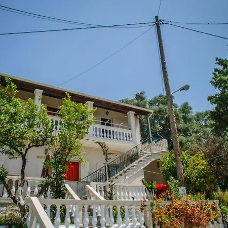Apartment Athina *
